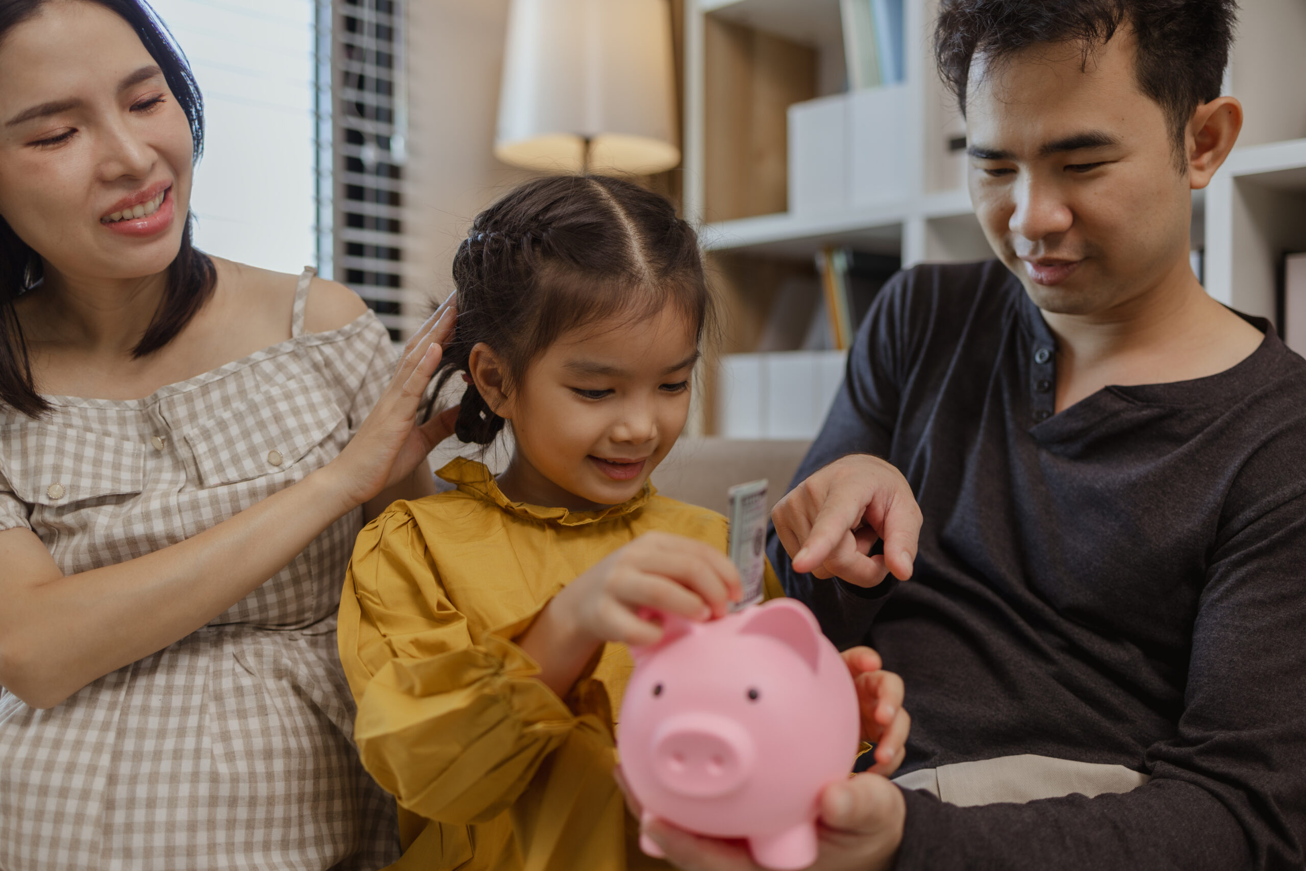 Easy Ways to Start Saving Money for Kids Future